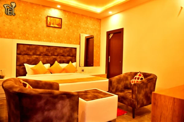 hotel room booking in sharadha puram colony, haridwar - hotel elgrovia