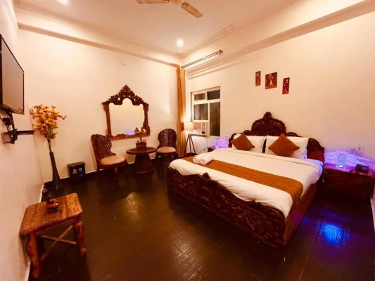 hotel in bhoopatwala, haridwar for couples - hotel ndbl near hari ki pauri
