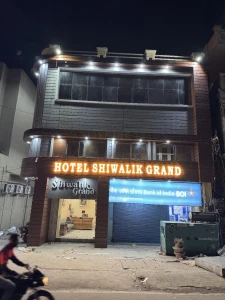 hotel with gym in kankhal, haridwar - hotel shiwalik grand
