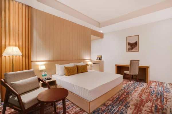 hotel room booking in naya gaon, haridwar - lemon tree hotel haridwar