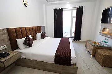 hotel with gym in motichur, haridwar - the hoften vibranta haridwar