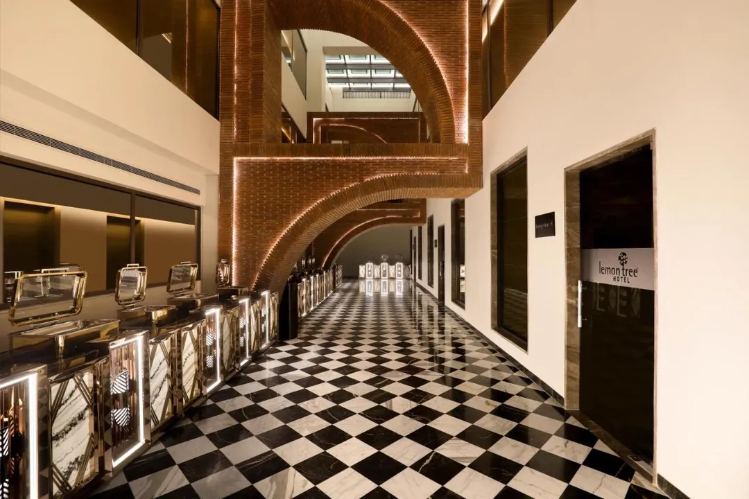 lajpat nagar, hisar hotel booking - lemon tree hotel hisar