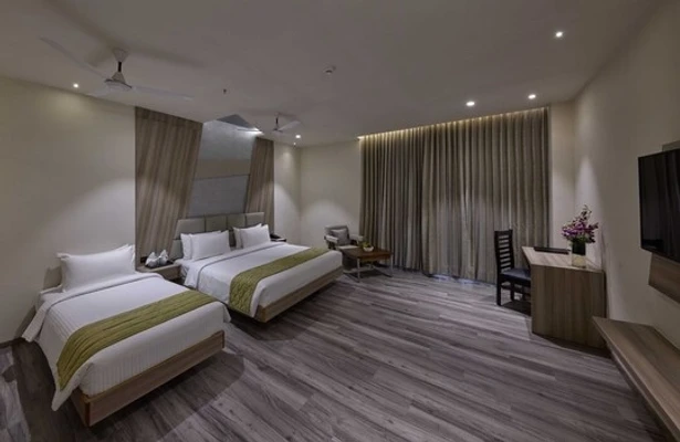 hotel in seetharam nagar, hosur for couples - grand continent, hosur - a sarovar portico affiliate hotel