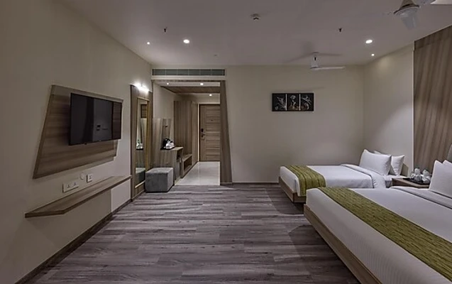 hotel in seetharam nagar, hosur for family - grand continent, hosur - a sarovar portico affiliate hotel