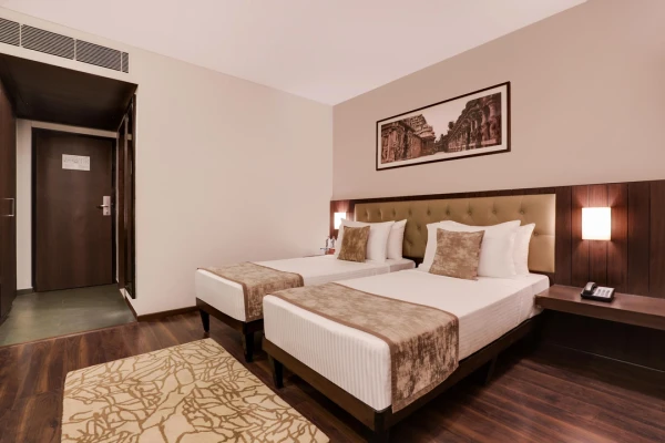 jacuzzi hotel in vidyanagar, hubli - lemon tree hotel hubli