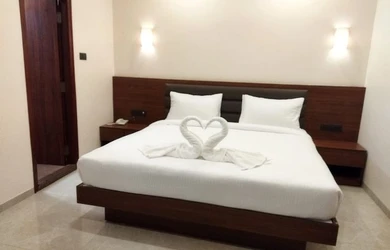hourly hotels in omatra the bliss hotel hubli