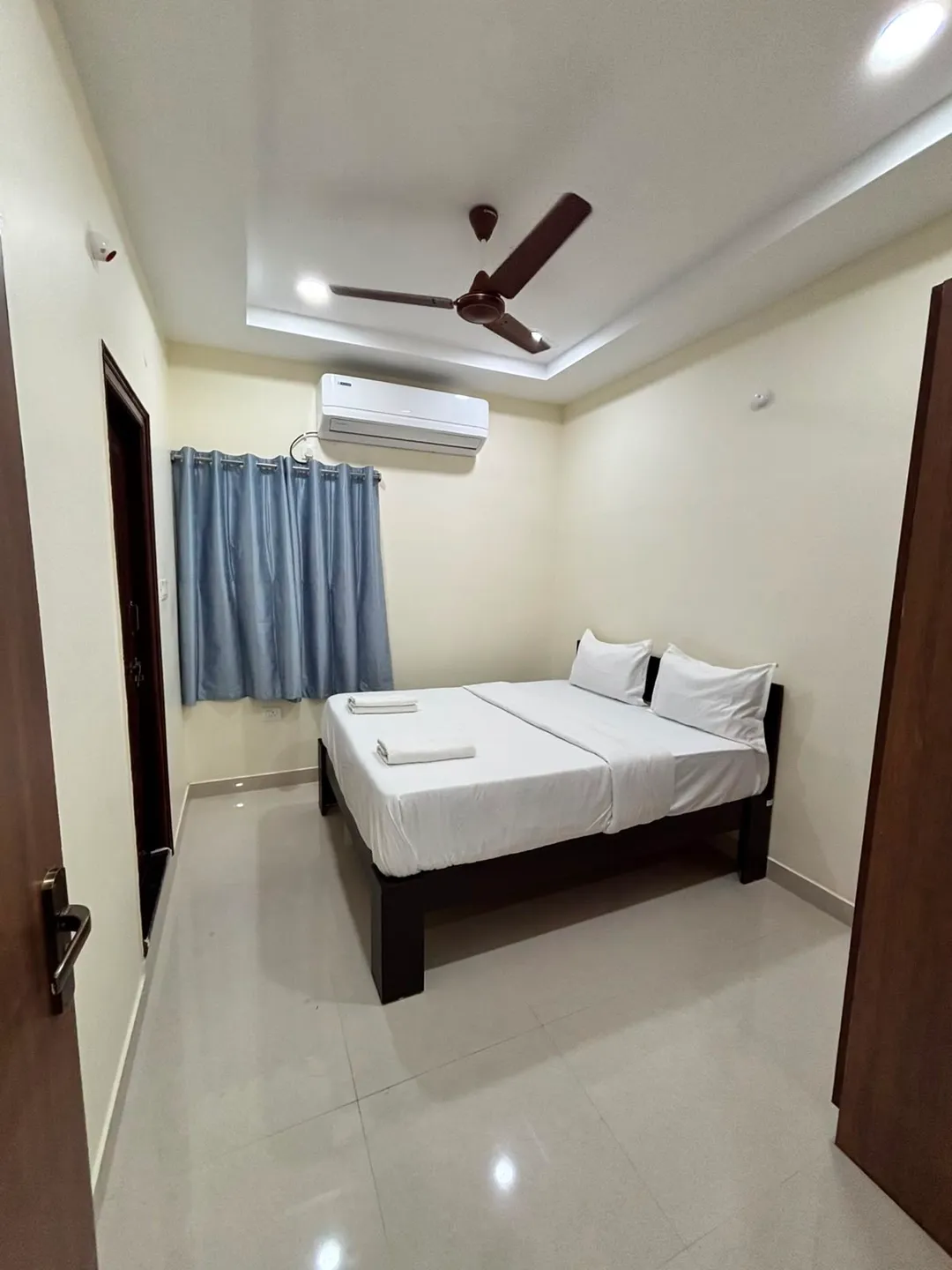 homestay in gachibowli, hyderabad for 10 members - aathidhyam service apartment