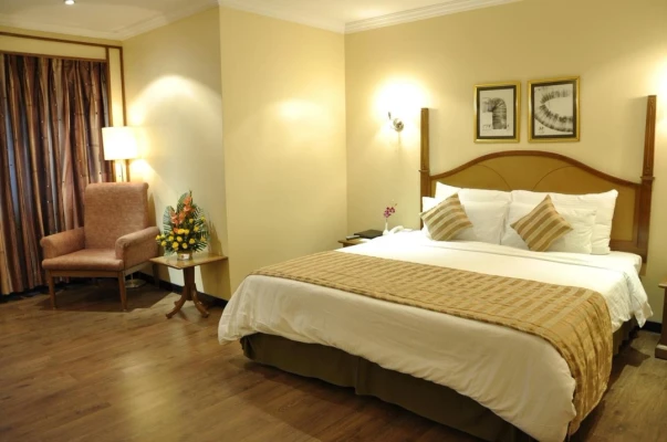 budget hotel in ameerpet, hyderabad - aditya park sarovar portico hyderabad