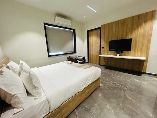 hotel with gym in shamshabad, hyderabad - akoya business hotel hyderabad airport