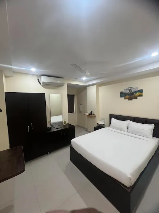 couple hotels in asm grand hyderabad