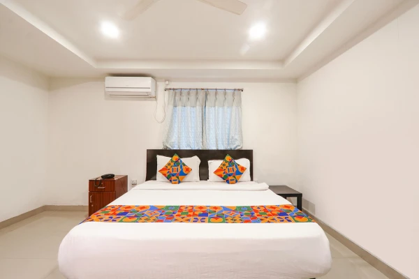 best couple friendly hotels in beestay by monday hotels gachibowli hyderabad
