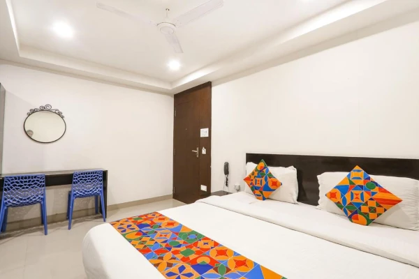 3 star hotel in gachibowli, hyderabad - beestay by monday hotels gachibowli