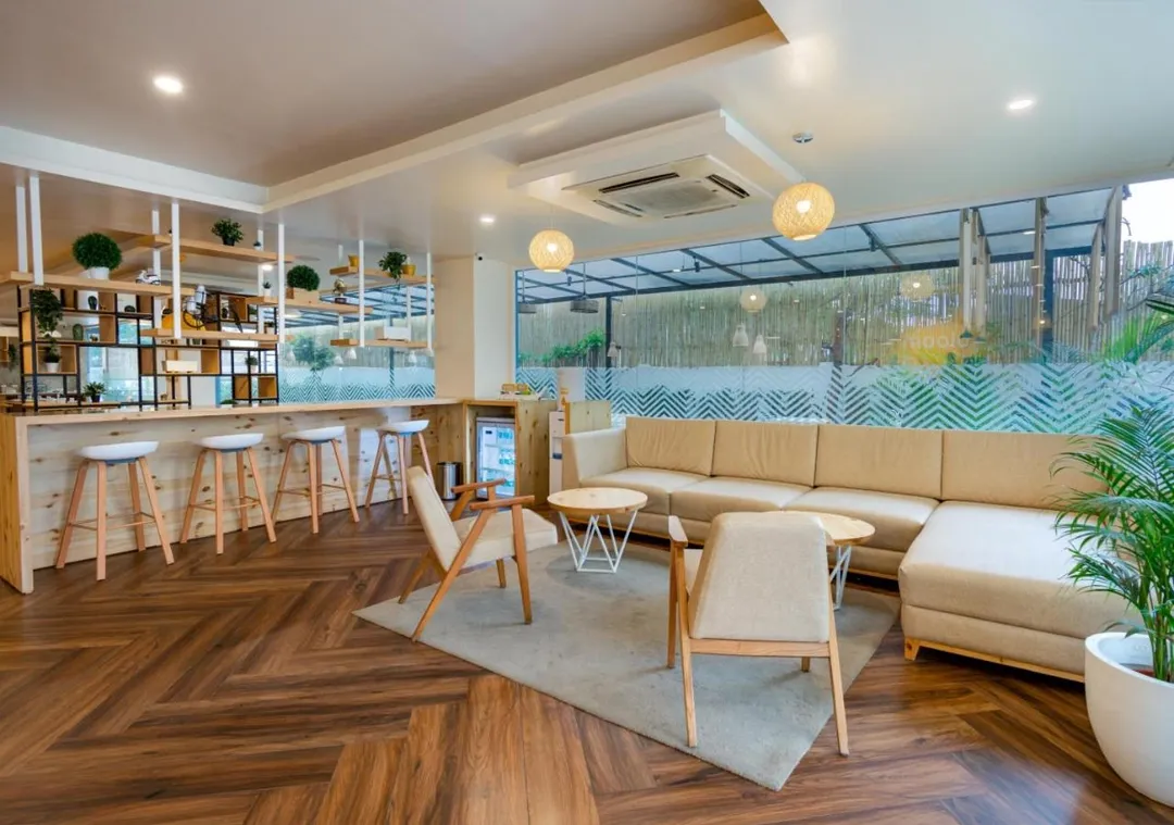 hotel with free parking in hitech city, hyderabad - bloom hotel hitec city