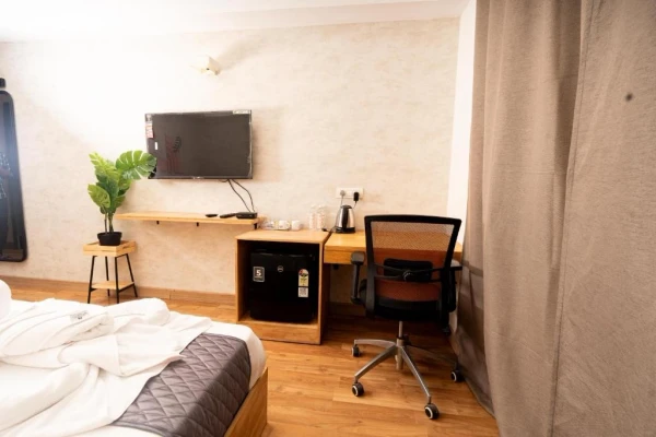 jacuzzi hotel in jubilee hills, hyderabad - casa hotel jubilee hills