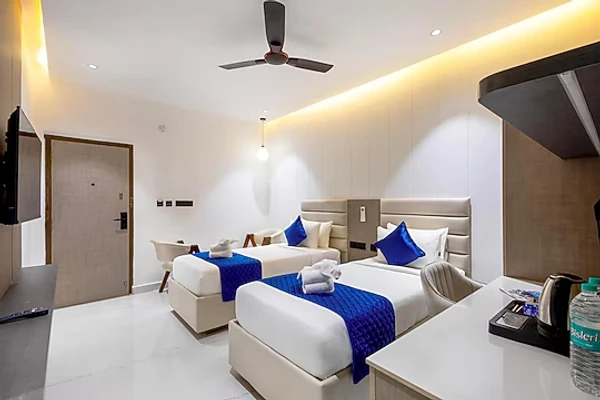 hotel with free parking in madhapur, hyderabad - ecko la maniere business hotels