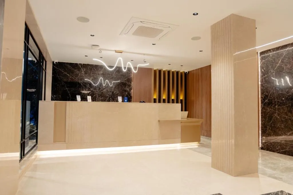 couple hotels in ecko premier v kondapur hyderabad