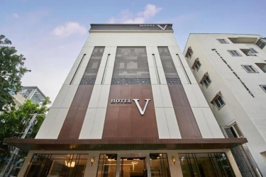 hotels for few hours in ecko premier v kondapur hyderabad