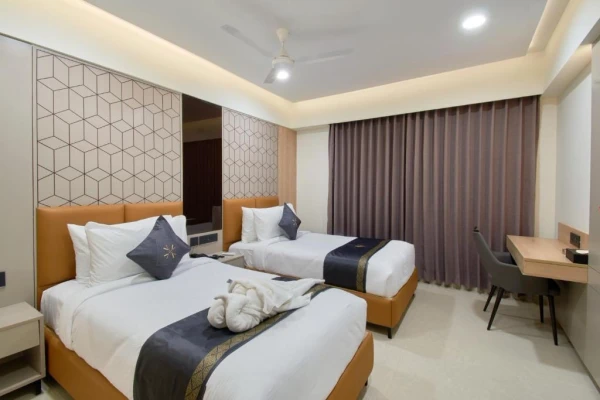 hotel near hyderabad airport - ecko premier v kondapur