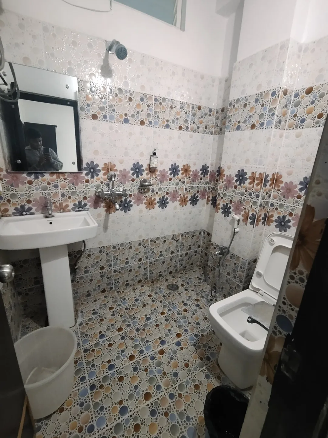 best hourly stay in hotel amigos hyderabad