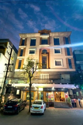 family hotel with pool in secunderabad, hyderabad - hotel annapoorna residency