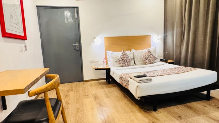 hourly hotel in hotel cinco prime -premium rooms hyderabad