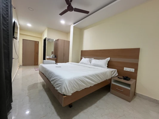 hotel near hyderabad railway station - hotel elite swagath grand