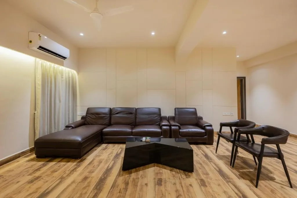 luxury hotels in hotel elvo suites madhapur hitec city hyderabad