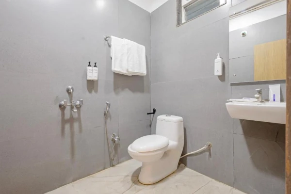 hotels for few hours in hotel elvo suites madhapur hitec city hyderabad
