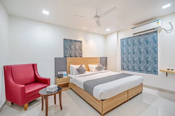 hotel in madhapur, hyderabad for family - hotel eminent suites