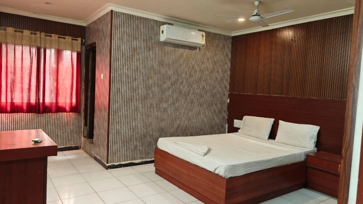 top hotels in hotel khyaathi park hyderabad