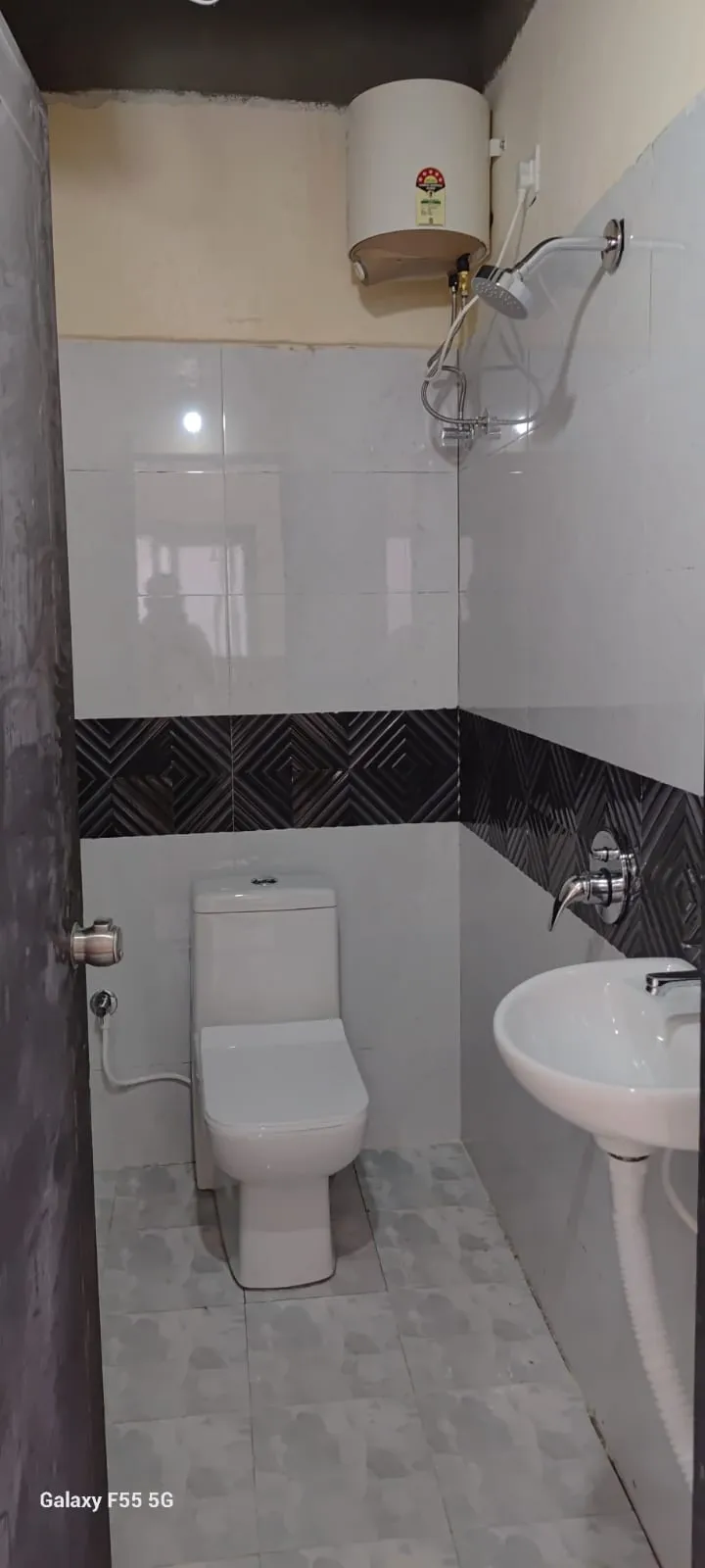 hourly hotels in hotel khyaathi park hyderabad