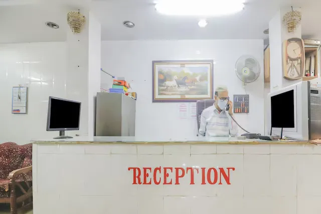 best luxury hotels in hotel metro lodge hyderabad