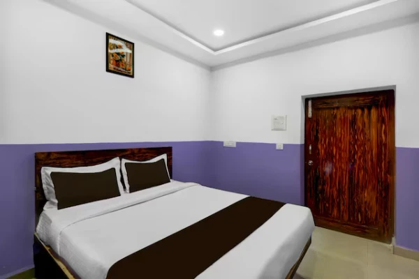 hotel with bar in malakpet, hyderabad - hotel pr elite malakpet