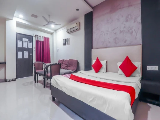 hotel with meeting room in jubilee hills, hyderabad - hotel sai manikanta grand