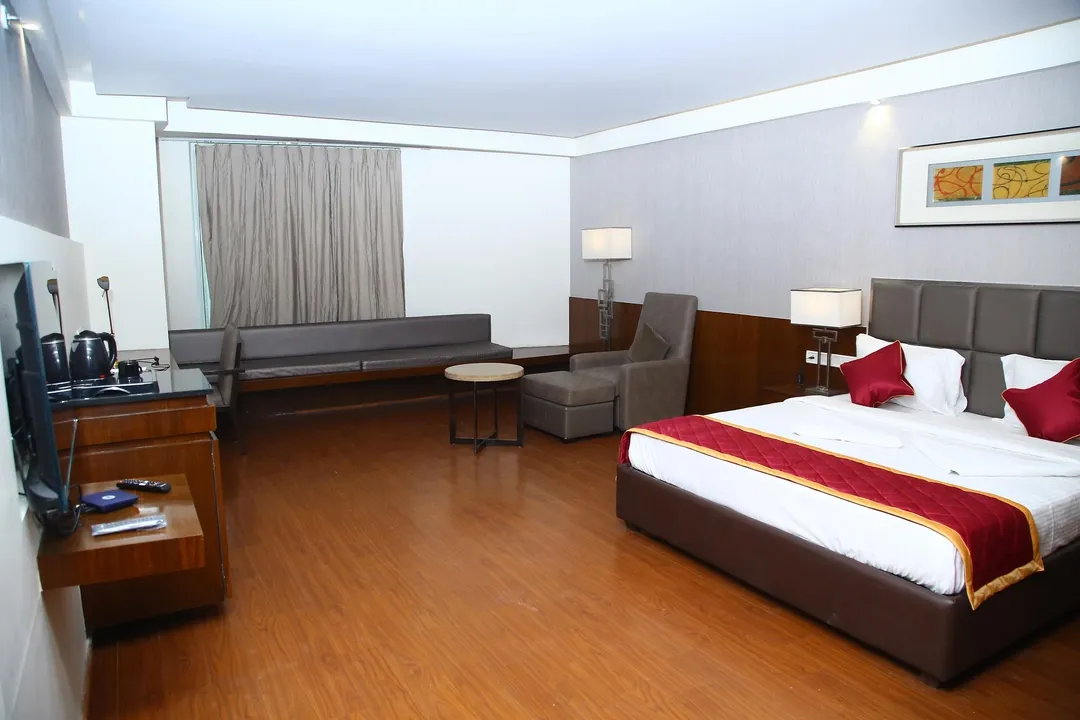couple friendly hotels in hotel svm grand banjara hills hyderabad
