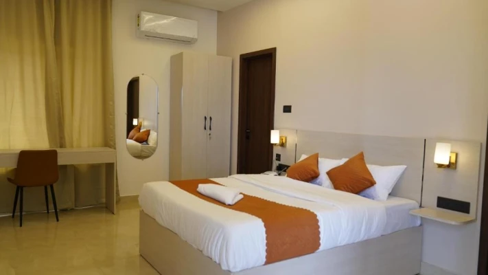 hotel in madhapur, hyderabad for couples - hotel u stay madhapur