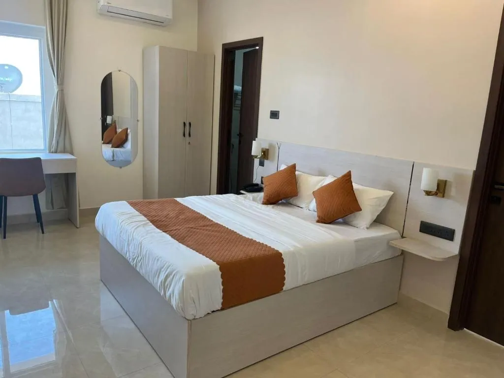 hotel in madhapur, hyderabad for couples - hotel u stay madhapur