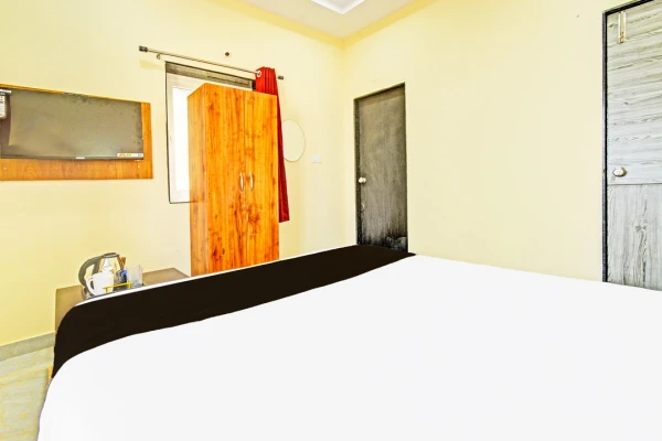 best day hotels in hotel vaishnavi grand hyderabad