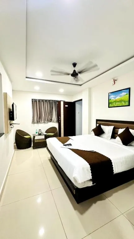 best hotels for unmarried couples in innzoy comforts hitech city hyderabad