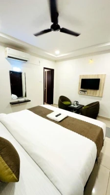 hotel in hitech city, hyderabad for couples - innzoy comforts hitech city