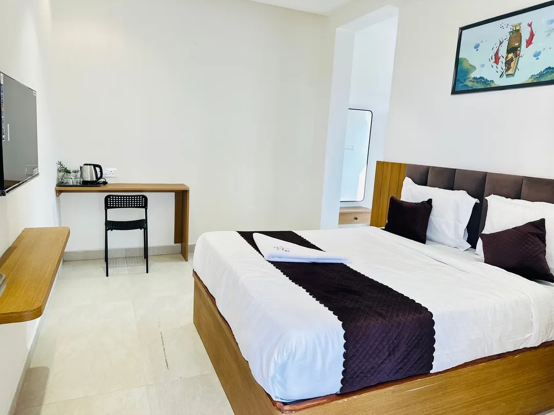 best 24 hours check in hotels in innzoy hotels dlf hyderabad