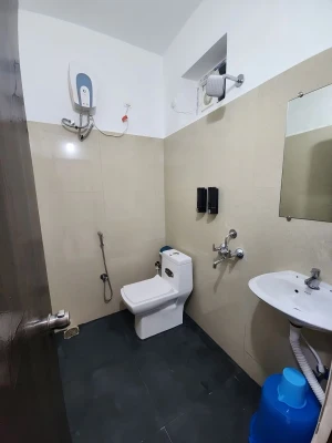 hotel with meeting room in kachiguda, hyderabad - innzoy hotels khajaguda