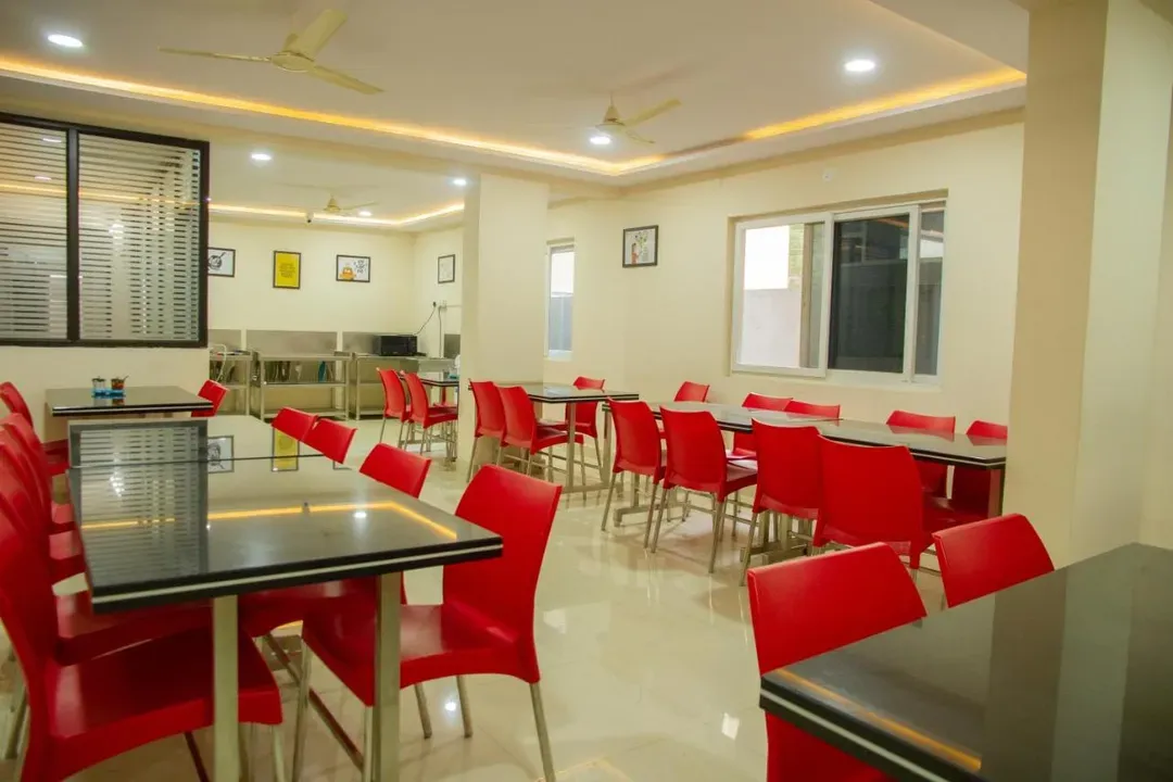 3 star hotel in madhapur, hyderabad - iris atnest