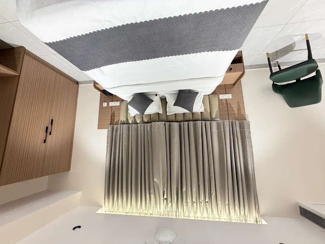 best luxury hotels in isha - luxury rooms hyderabad