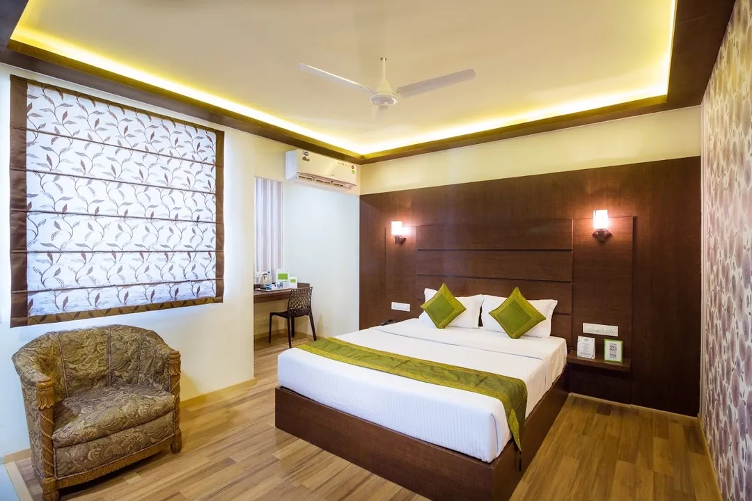 hotel with free parking in jubilee hills, hyderabad - istay jubilee hills hyderabad