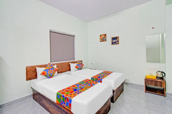 hotel room booking in kukatpally, hyderabad - legacy hotel