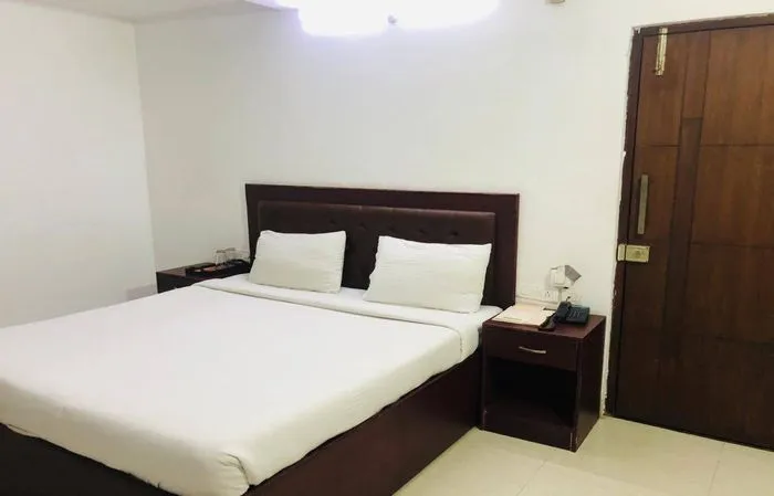gachibowli, hyderabad hotel booking - limestone luxury rooms