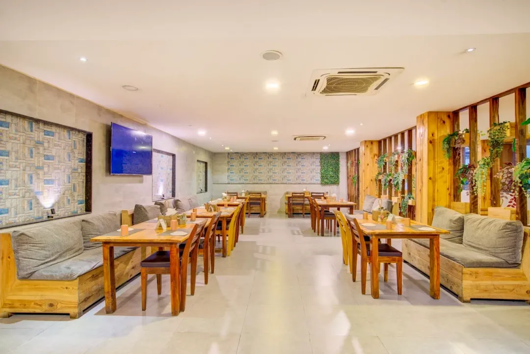flexible hotel booking in lokis forest inn hyderabad