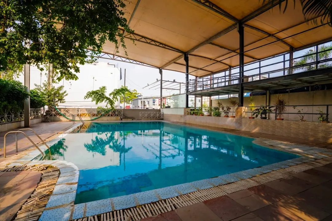 unmarried couple friendly hotels in lokis forest inn hyderabad