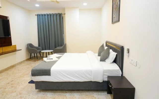 top luxury hotels in madhura luxury hotel hyderabad